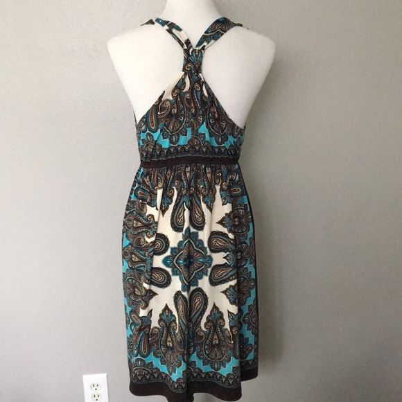 Dress - Picture 3 of 3